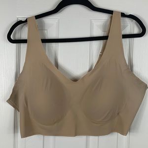 Bali 2XL 61% nylon, 39% spandex nude colored bra with adjustable straps.